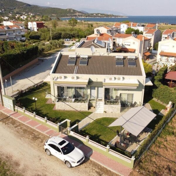 Danny Arz apartments