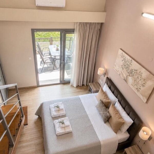 Danny Arz apartments