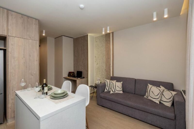 8 blocks Apartments Alexandroupoli